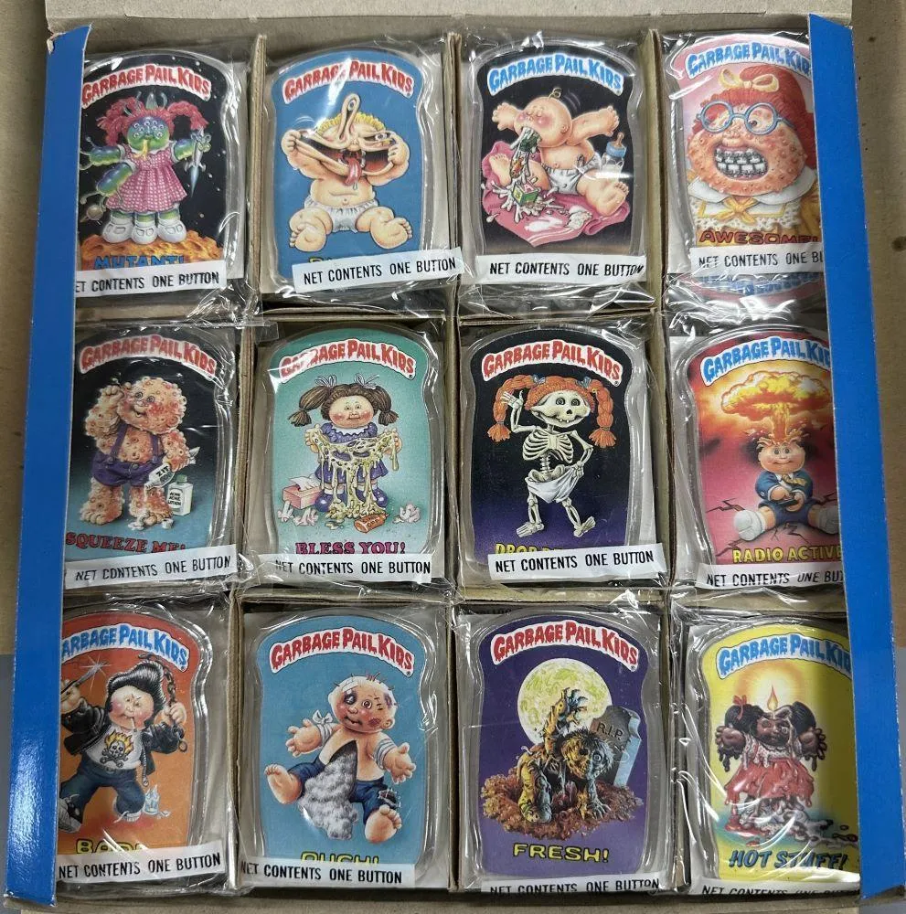 1986 TOPPS GARBAGE PAIL KIDS GPK BUTTON SEALED BOX