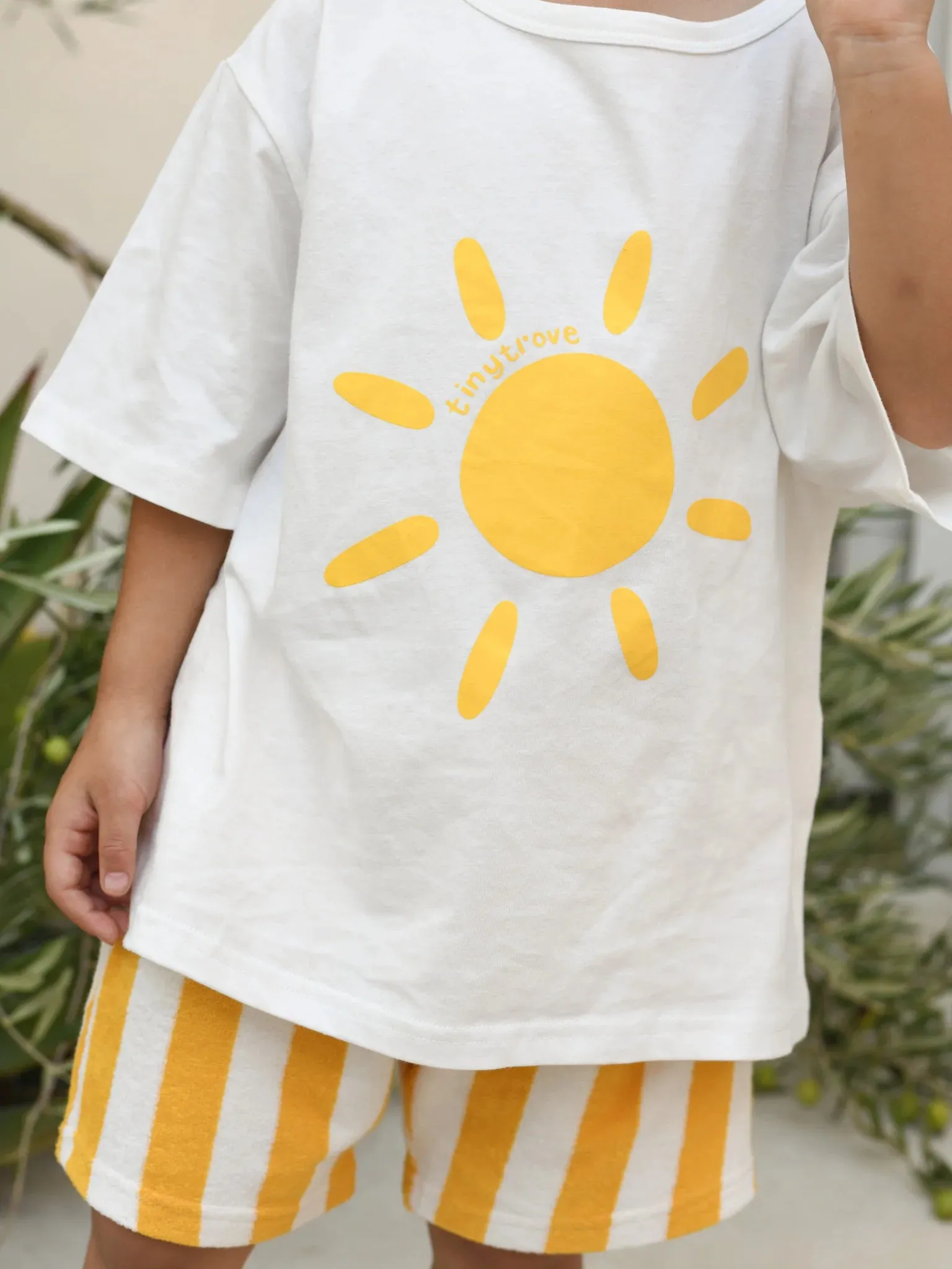 Akio Sunshine Tee