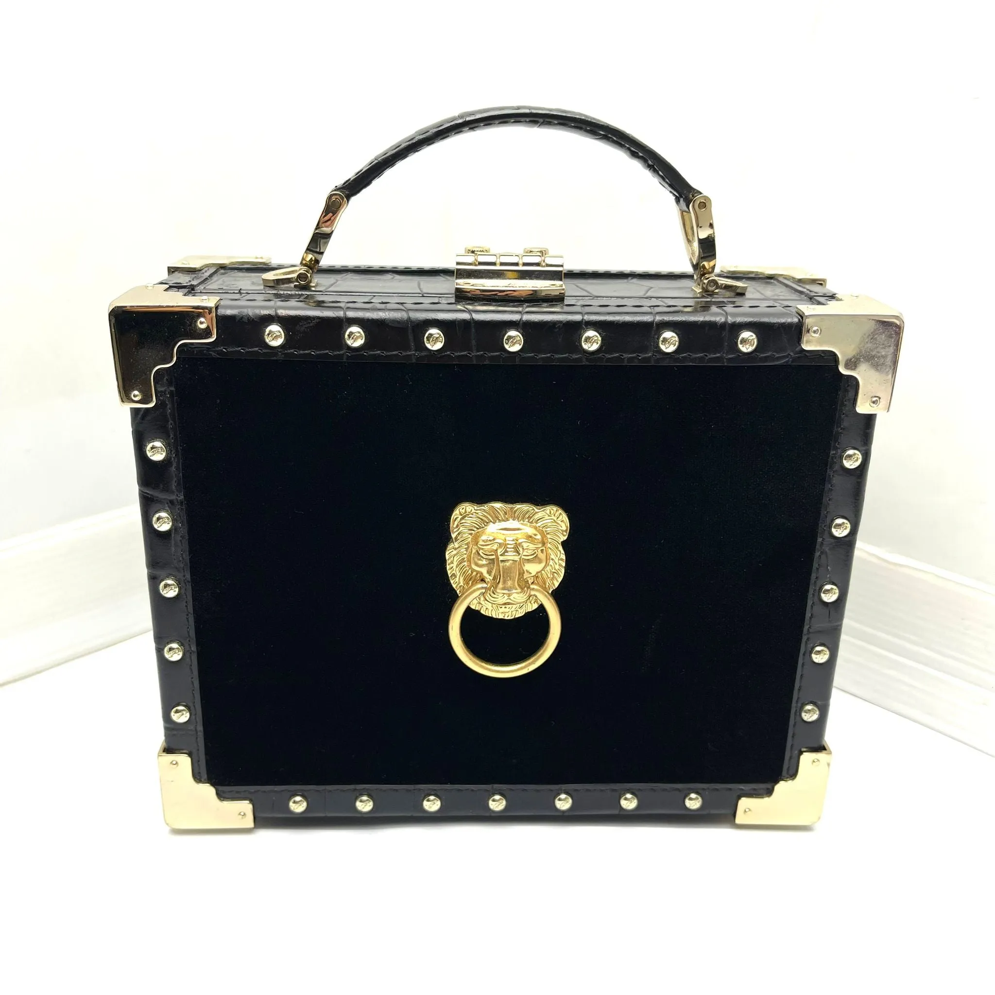 ASPINAL OF LONDON The Trunk Signature Lion's Head & Black Velvet with Studs (No Strap)