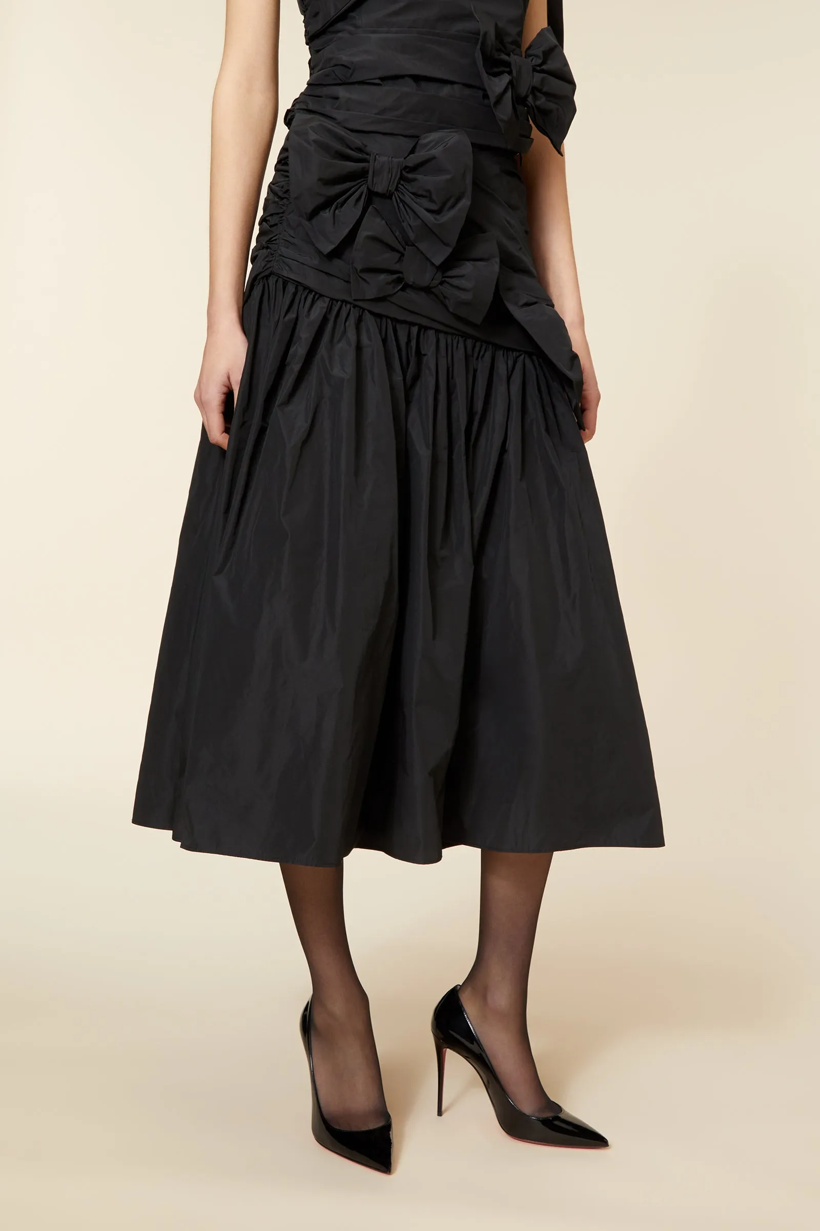 BOW DRAPE SKIRT