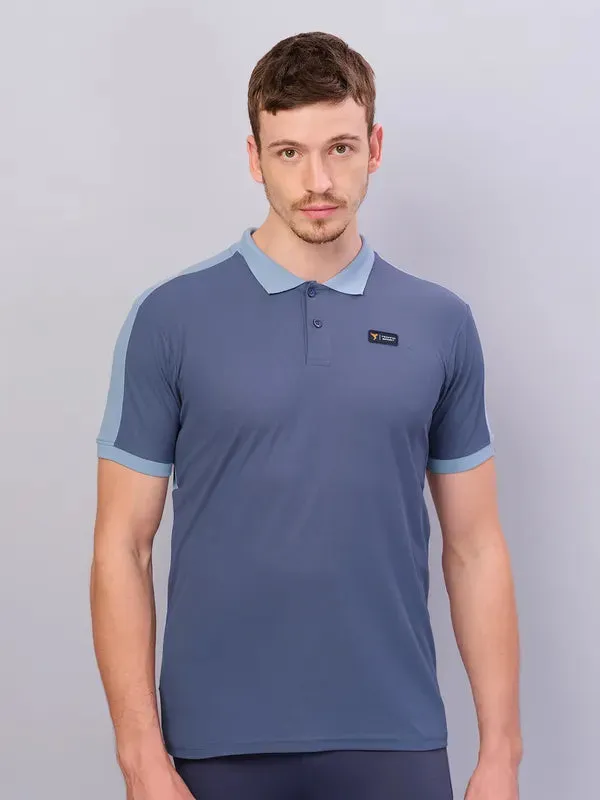 Men Colorblock Slim Fit Polo T-shirt with MATPIQ