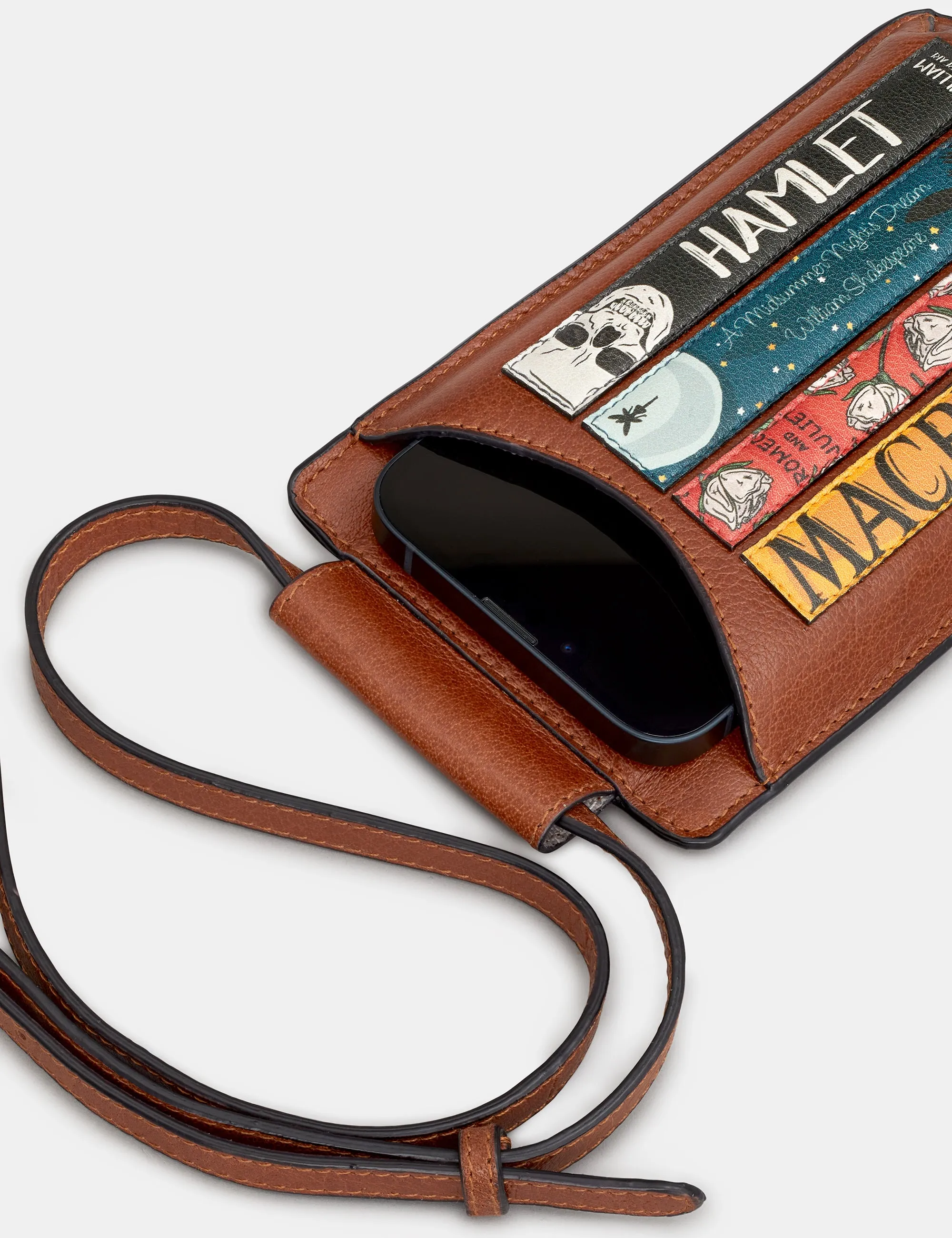 Shakespeare Bookworm Brown Leather Phone Case