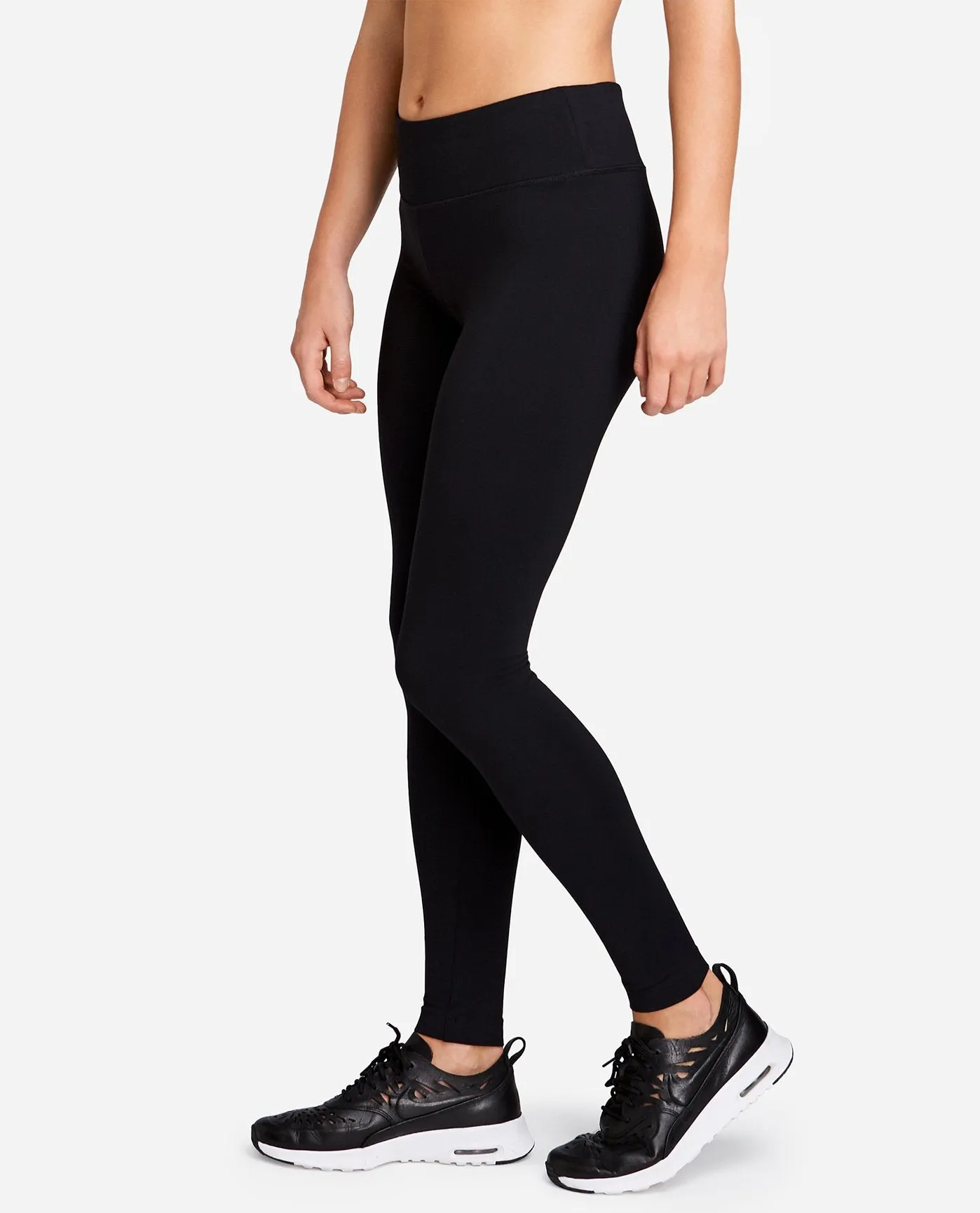 Signature Yoga Ankle Legging