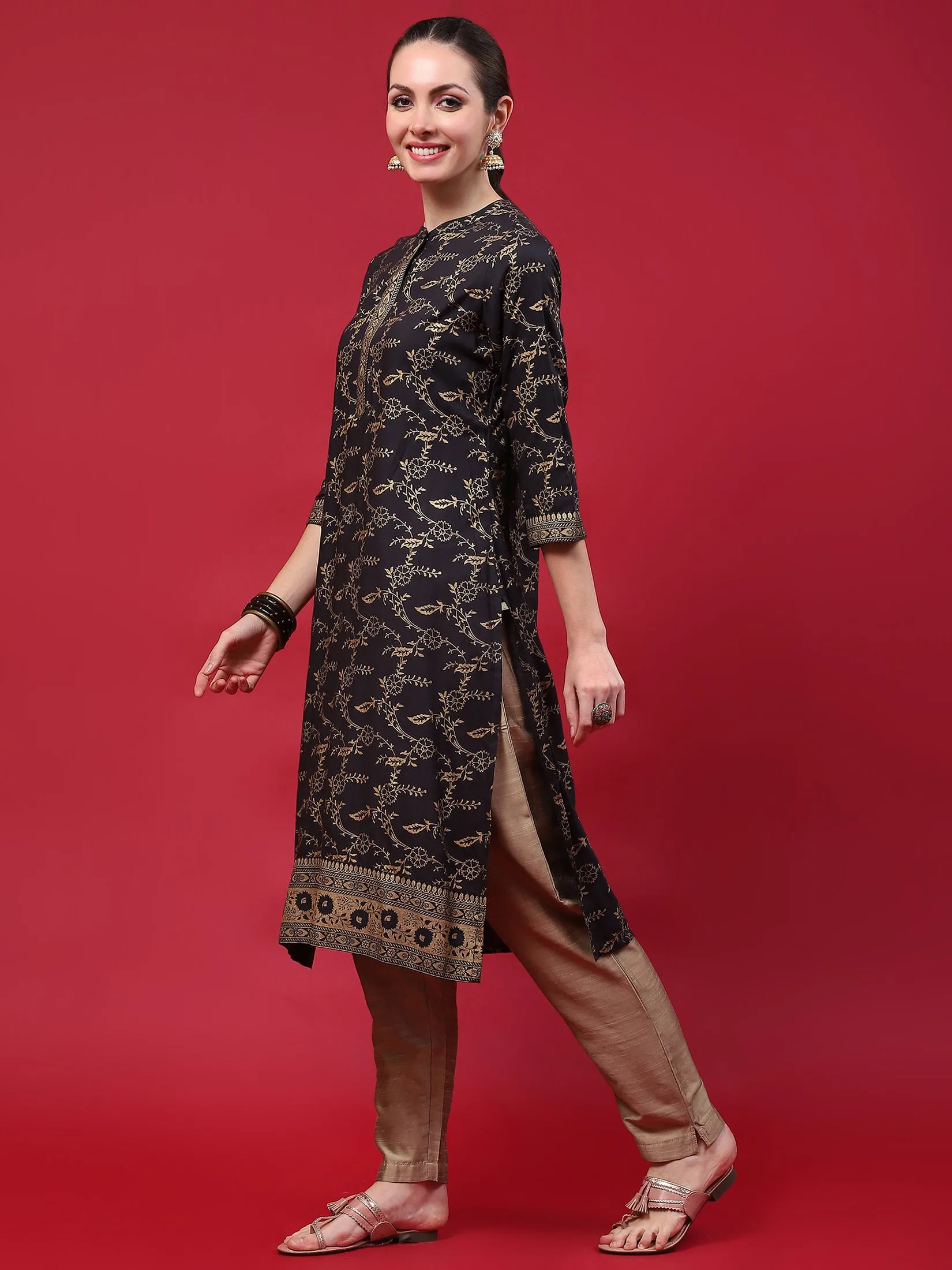 Women Black Floral Printed Kurta