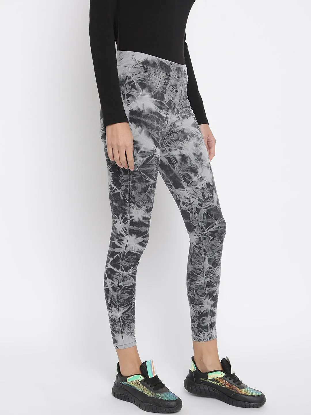 Women Grey Printed Denim Jegging