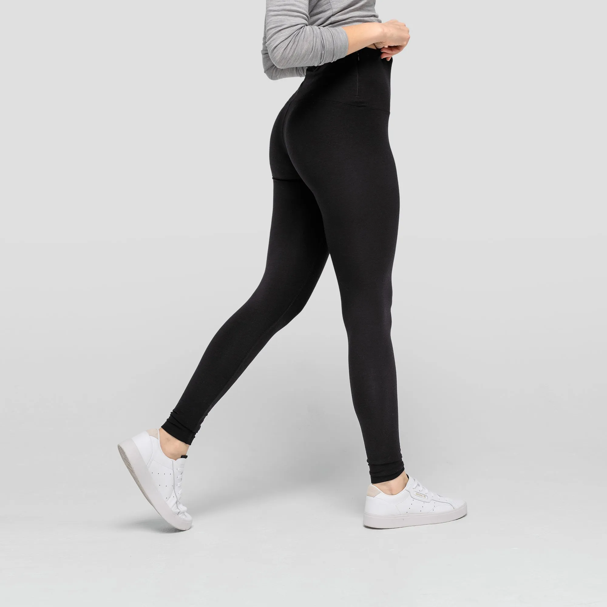 Women's Leggings   T-Shirt Bundle